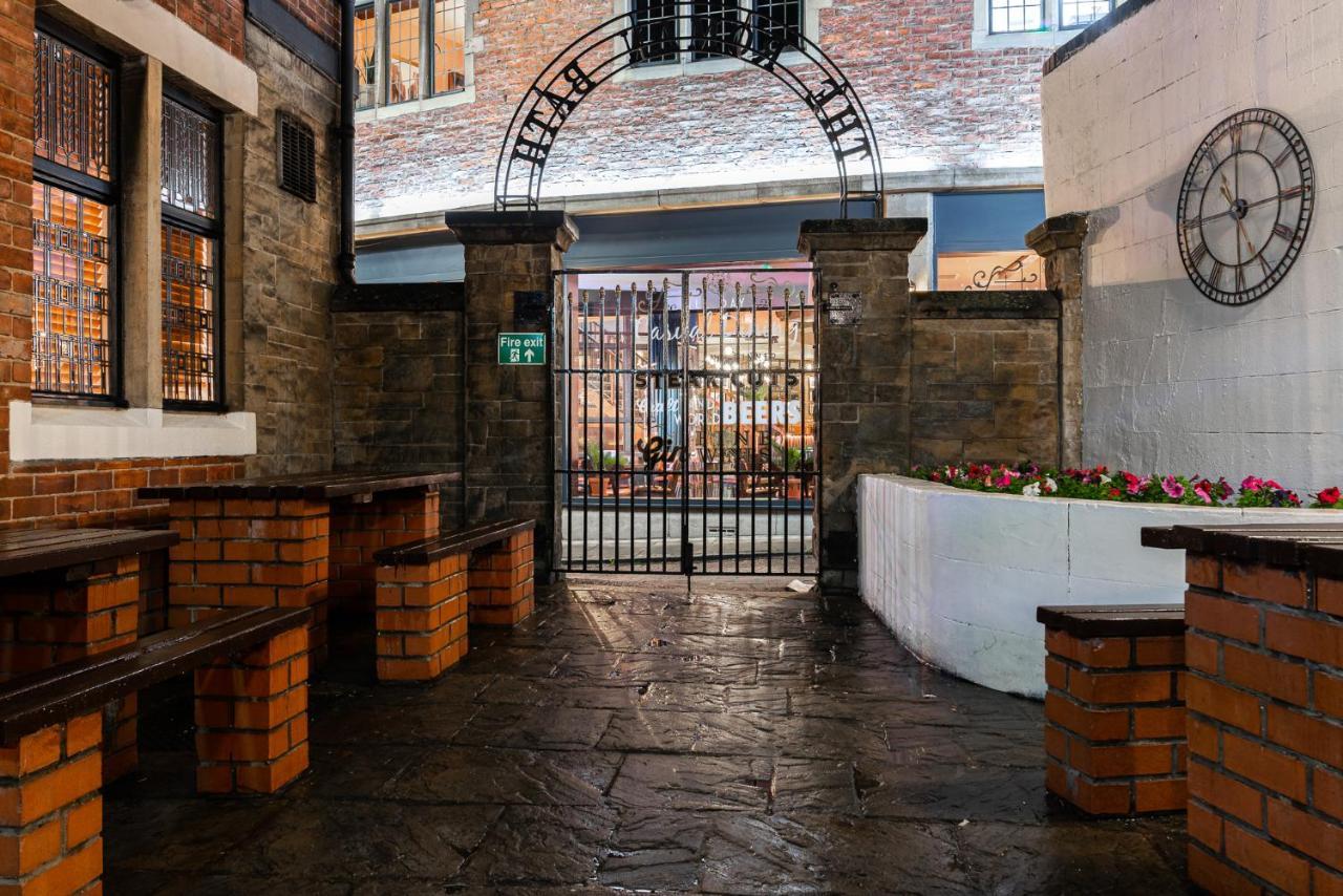 The Roman Bath Йорк Экстерьер фото
